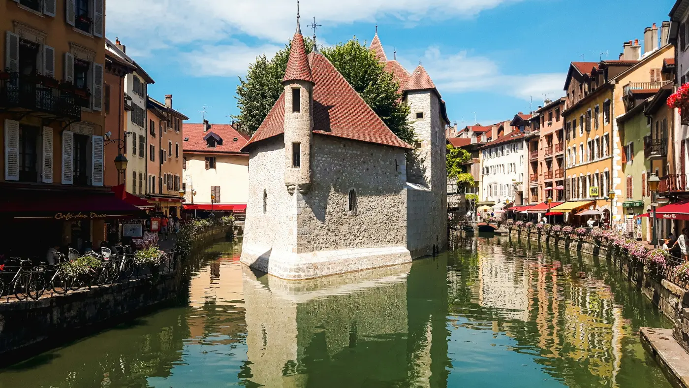 Les canaux de la vieille ville d'Annecy